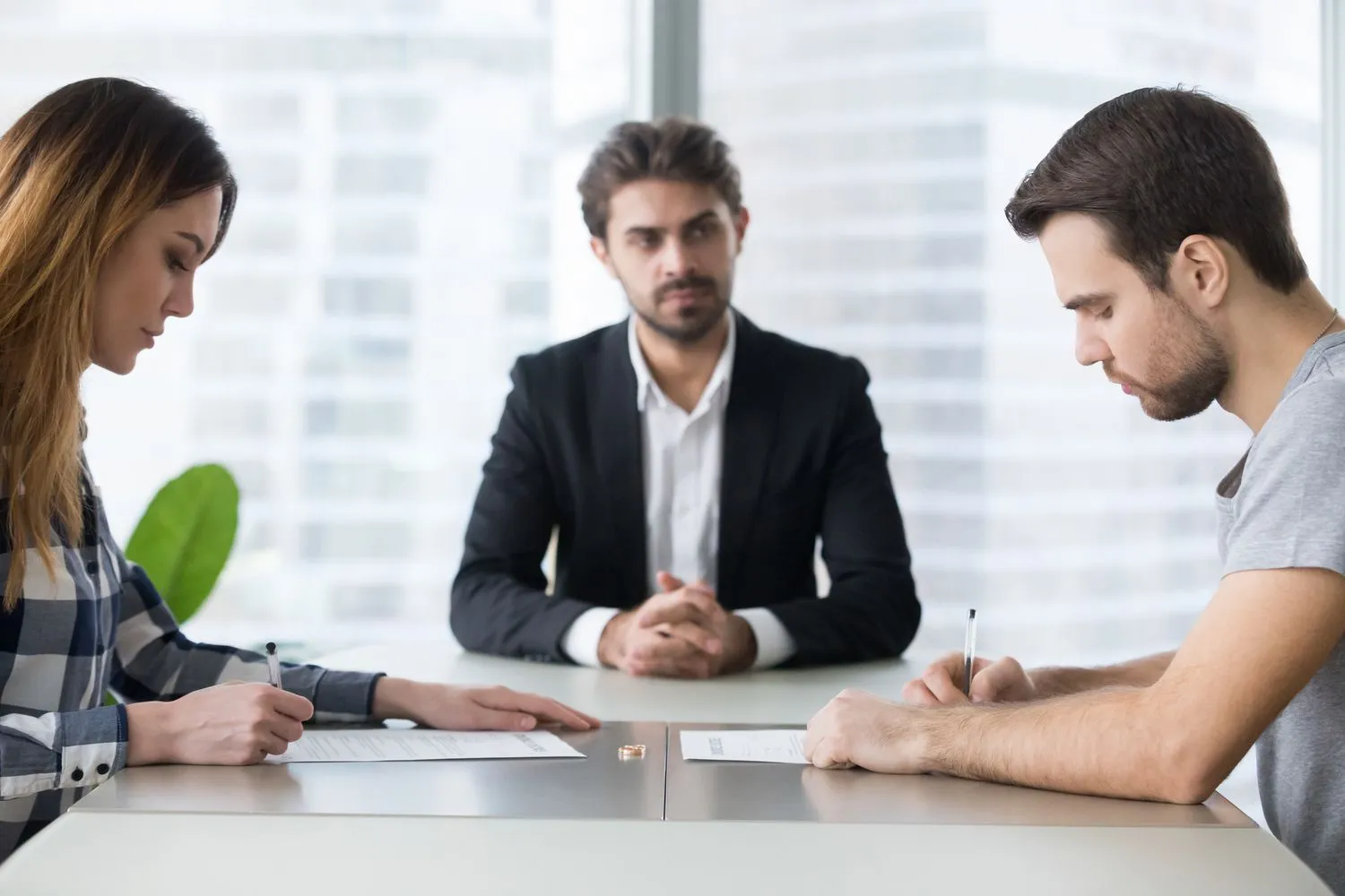 How EH Mediation Guides Couples Toward Fair and Balanced Outcomes Penarth